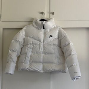 Nike White Puffer Jacket